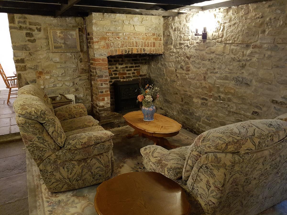 The Marston Inn Yeovil Extérieur photo